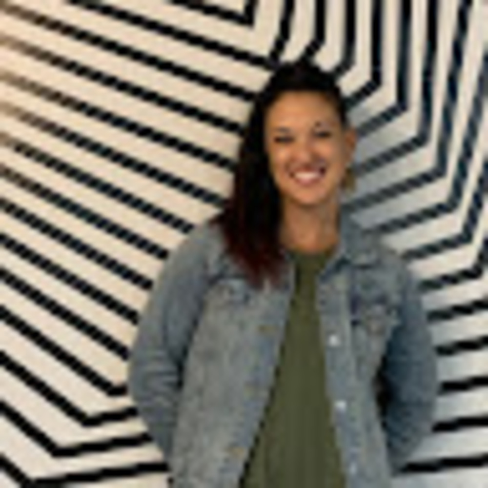 Meet your Posher, Elisa
